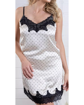 Camisola Cetim Poás Com Renda Preta