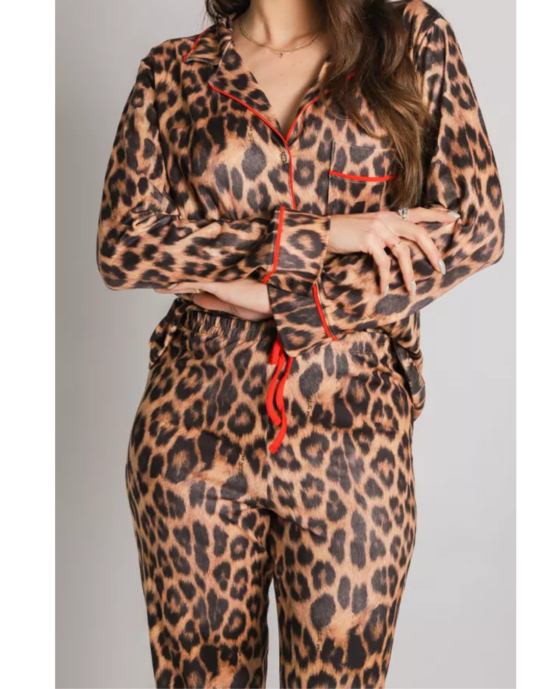 Pijama Feminino Americano Longo Onça Detalhe Vermelho